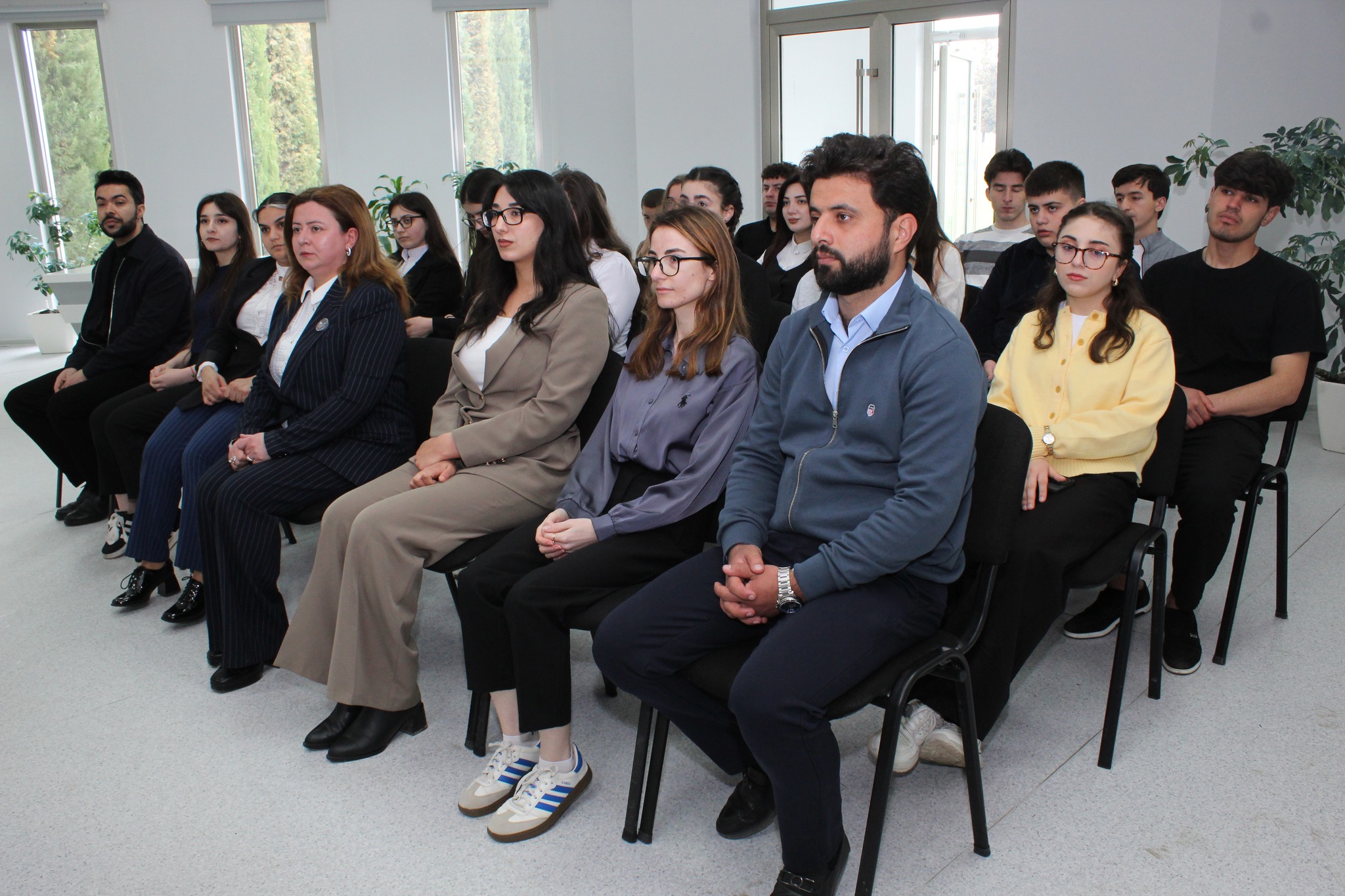 An event was held on the eve of the 108th anniversary of the genocides committed against Azerbaijanis in 1918. The event was jointly organized by the Youth Development and Career Center, the Guba regional “ASAN Service” center representation of the “ASAN Volunteers” Organization, and the Genocide Memorial Complex in the city of Guba.