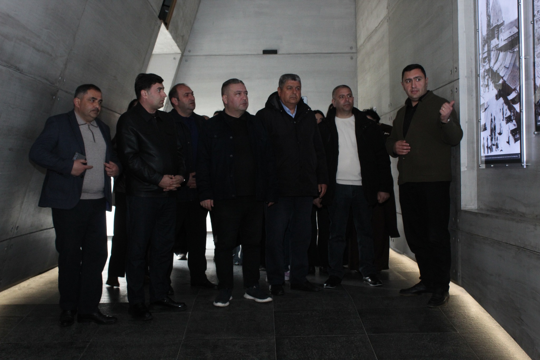 On the eve of the 108th anniversary of the genocides committed against Azerbaijanis in 1918, the flow of visitors to the Guba Genocide Memorial Complex continues. Among the visitors are employees of various state institutions.