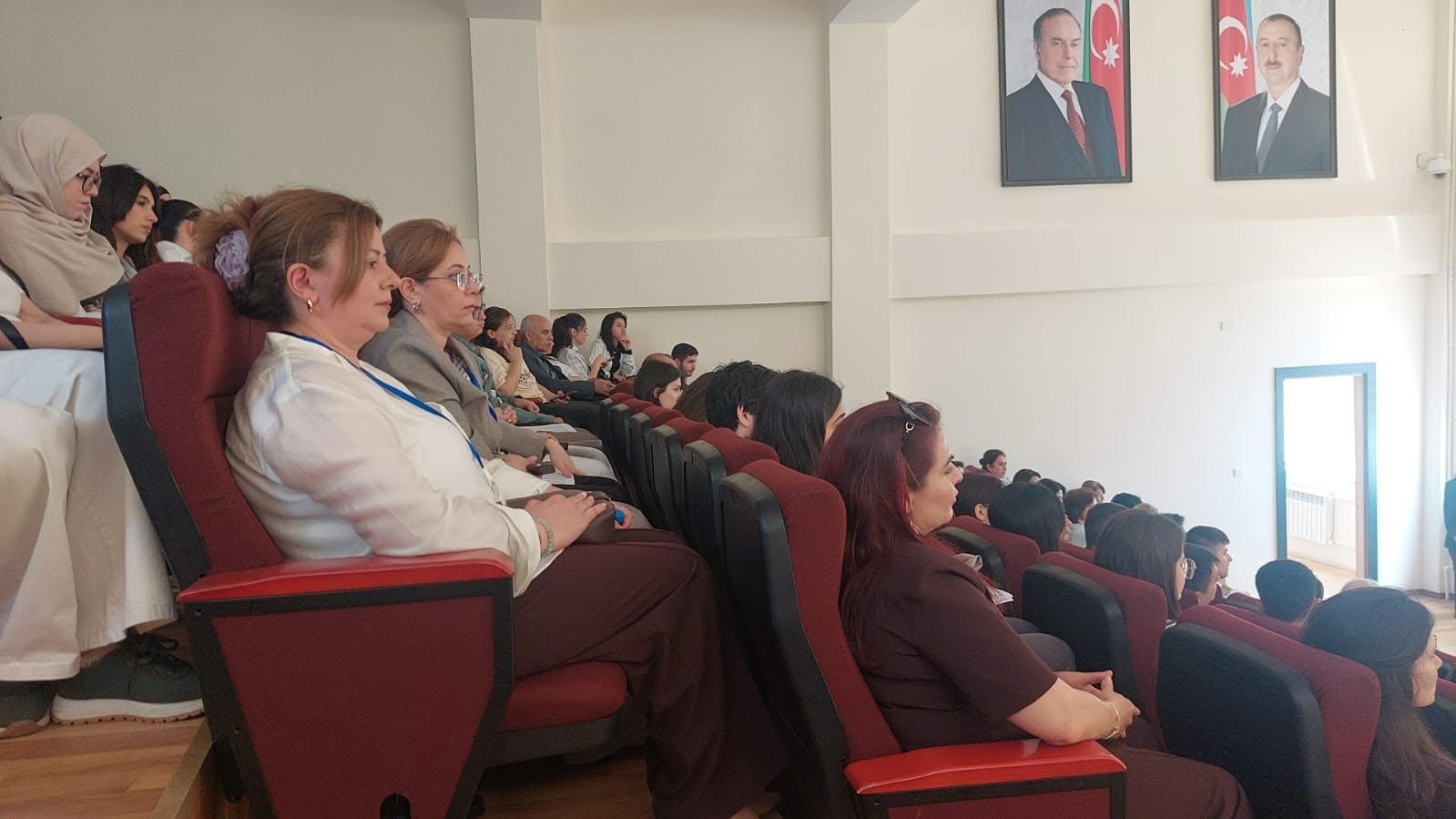 В историческом факультете Бакинского государственного университета состоялась III Республиканская научная конференция на тему «Первая парламентская республика мусульманского Востока в исторических исследованиях», посвящённая 108-й годовщине Азербайджанской Демократической Республики.