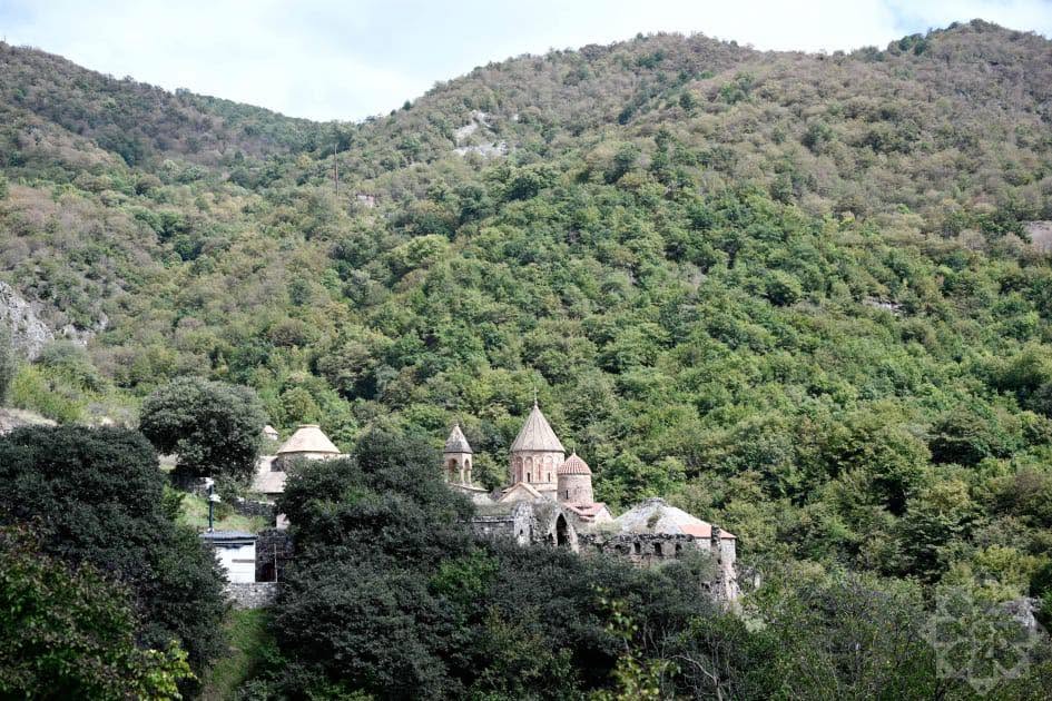 Diplomatlar Xudavəng monastırını ziyarət ediblər