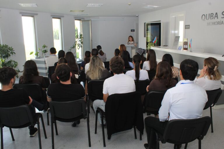 Quba şəhərində “Soyqırımı Memorial Kompleksi” və Azərbaycan Dövlət Pedaqoji Universitetinin Quba filialının birgə təşkilatçılığı ilə 27 Sentyabr – Anım Gününə həsr olunmuş tədbir keçirilib.